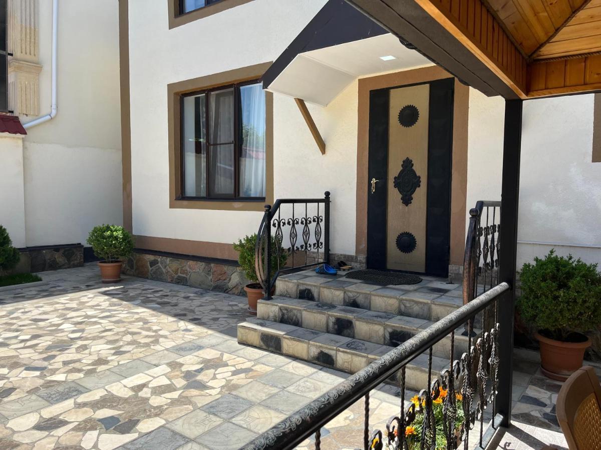 Beautiful Guest House 库萨雷 外观 照片